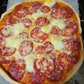 Ternák Zsuzsanna Cooksnap-ja, amikor elkészítette a(z) Élesztő nélküli, sütőporos pizza recept receptet.