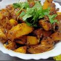 Madhu Jain का कुकस्नैप जब उन्होंने जीरा आलू(jeera aloo recipe in hindi) बनाया था।
