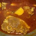 Cooksnap MocQue semasa beliau membuat Kari Kambing.