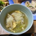 ★ゴンぎつね★'s cooksnap of when they made 餃子があったら♪レタスと玉子のスープ餃子.