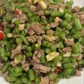 賴小孟 的 四季豆炒肉末 cooksnap