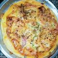 Hadisa Tabassum's cooksnap of when they made Mini Bites Chicken Pizza.