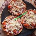 nimisha nema का कुकस्नैप जब उन्होंने रोटी पिज़्ज़ा (roti pizza recipe in Hindi) बनाया था।