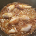 El cooksnap de isabelmendozapolo cuando hizo Calamares con cebolla caramelizada.