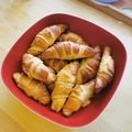 lajosmarti Cooksnap-ja, amikor elkészítette a(z) Habkönnyű sós kiflik receptet.