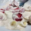 Cooksnap dari Khodijah untuk resep Banana Cherry Yogurt