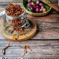 Cooksnap Zareena Shahmarudin semasa beliau membuat Bawang Goreng Rangup.