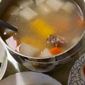 April Hsiao 的 玉米排骨湯 cooksnap