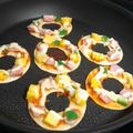 陶的廚房 的 小花圈「水餃皮披薩」簡單的親子料理。 cooksnap
