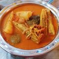 प्रज्ञान परमिता सिंह का कुकस्नैप जब उन्होंने मटर सहजन फली करी (matar sahjan phali curry recipe in Hindi) बनाया था।