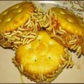 Chandra kamdar का कुकस्नैप जब उन्होंने चीज़ी बिस्कुट बाईट (cheesy biscuit bites recipe in Hindi) बनाया था।