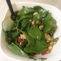 El cooksnap de David Ruperto Serra Campano cuando hizo Ensalada 🥗 espinaca, palta, tomate, queso y nuez.
