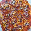Noémi Scheibliné Cooksnap-ja, amikor elkészítette a(z) Gluténmentes sonkás, tojásos pizza receptet.