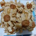Cooksnap dari Prita Dewi Mariyam untuk resep Bunga Pangsit Goreng Sosis