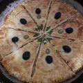 صورة من Yasmine Anes، شاركها بعد تجربة وصفة كوكا🤩 بالطماطم و الجبن لذيذة جدا 😋😍