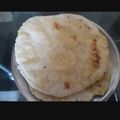 Rakhi Gupta का कुकस्नैप जब उन्होंने चावल के आटा की रोटियां(chawal ke aate ki rotiya recipe in hindii) बनाया था।