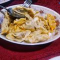 Sonal Sardesai Gautam का कुकस्नैप जब उन्होंने चिकन मोमो (chicken momo recipe in Hindi) बनाया था।