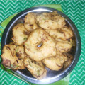 ரேணுகா சரவணன்'s cooksnap of when they made உளுந்து வெங்காய வடை.