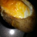 Edward Tejada's cooksnap of when they made Baked egg in a potato bowl.