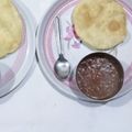 Reshma khan का कुकस्नैप जब उन्होंने छोले भटूरे (Chole bhature recipe in hindi) बनाया था।