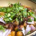 Fary Feroz's cooksnap of when they made Kathiwari chola chat.