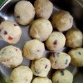 Kirti Mathur का कुकस्नैप जब उन्होंने सूजी के लड्डू (sooji ka ladoo recipe in Hindi) बनाया था।