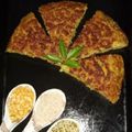 Roli Rastogi का कुकस्नैप जब उन्होंने वेजिटेबल मिक्स दाल हांडवो केक (vegetable mixed dal handvo cake recipe in Hindi) बनाया था।
