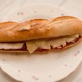 El cooksnap de Antonio Del Sol cuando hizo Bocadillo de jamón con lomo y queso.