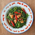 Cooksnap dari Nay's Kitchen untuk resep Oseng kangkung ala ibuk