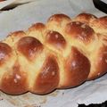 vándorsólyomkisasszony Cooksnap-ja, amikor elkészítette a(z) Citrusos fonott kalács tojásfehérjével receptet.