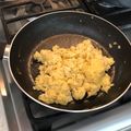 El cooksnap de Alex Moralex cuando hizo Huevos revueltos.