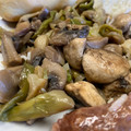 El cooksnap de Marieta cuando hizo Champiñones al ajillo (guarnición en) 12 minutos.