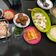 Cooksnap elyn semasa beliau membuat Soto Nasi impit.