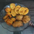 Mitali Chavda (Mitali Darshan Vala)'s cooksnap of when they made મીક્ષ ભજીયા (Mix Bhajiya Recipe In Gujarati).
