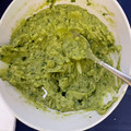 El cooksnap de Sommelier del Asado cuando hizo Guacamole.