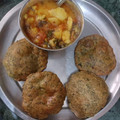 Artha का कुकस्नैप जब उन्होंने मेथी की पूरी (methi ke poori recipe in Hindi) बनाया था।