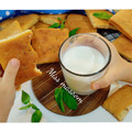 کوک اسنپ میس معصوم بعد از امتحان کردن کلوچه عربی یا تنوری(کلیجة عرب).