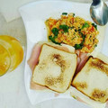 El cooksnap de Mycky Orue cuando hizo Huevos revueltos sobre pan tostado.