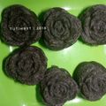 Cooksnap dari Gazbiyya untuk resep Bolu Ketan Hitam Kukus Bentuk Bunga Mawar