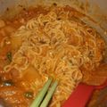 Cooksnap dari yosefina hasibuan untuk resep Mi Kuah Kimchi ala2 Kpopers 😂