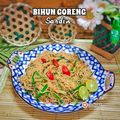 Cooksnap Hani Shaimi semasa beliau membuat Bihun Goreng Sardin.