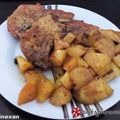 Cooksnap από Katerinaxan στη συνταγή Χοιρινές μπριζόλες με πατάτες στο φούρνο