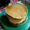 El cooksnap de Milii Orellano cuando hizo Hot cakes integrales de avena, manzana y canela, ¡súper saludables!.