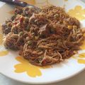 El cooksnap de Victoria Barcelos cuando hizo Fideos de arroz salteados con carne y verduras.