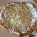 Melinda Simo_1 Cooksnap-ja, amikor elkészítette a(z) Lángos 🧄🧀🧂🥛🍻 receptet.
