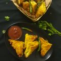 Rupa Tiwari का कुकस्नैप जब उन्होंने स्ट्रीट स्टाइल ब्रेड पकोड़ा (street style bread pakoda recipe in Hindi) बनाया था।