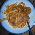 jennjen0315's cooksnap of when they made cheesy penne with mozzarella meatballs.