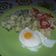 El cooksnap de Claudia! cuando hizo Papas al perejil con huevo y ensalada de pepino.