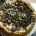 doncheedah's cooksnap of when they made Oreo cookie cheesecake.