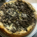 doncheedah's cooksnap of when they made Oreo cookie cheesecake.